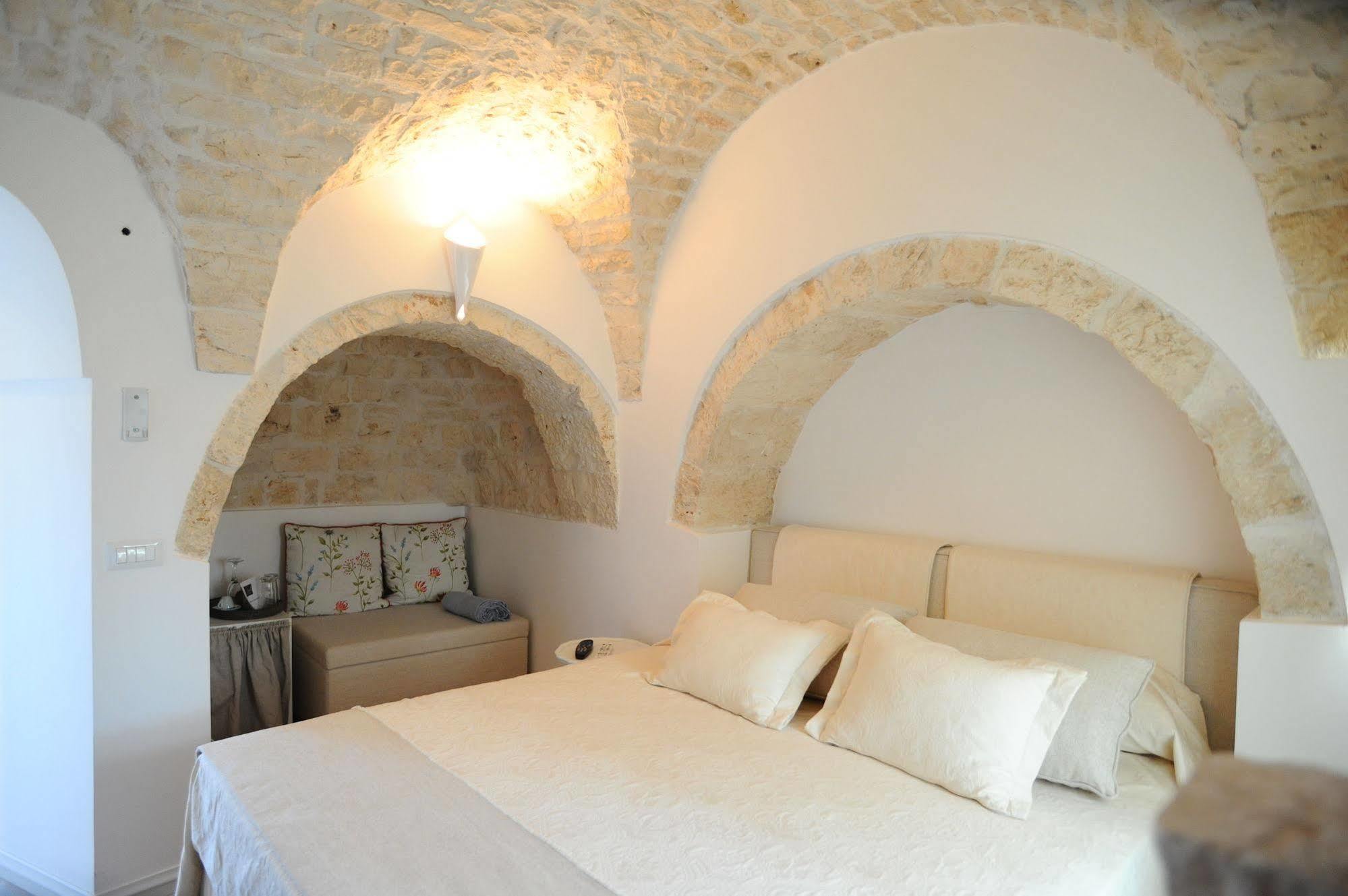 لوكوروتوندو Leonardo Trulli Resort المظهر الخارجي الصورة
